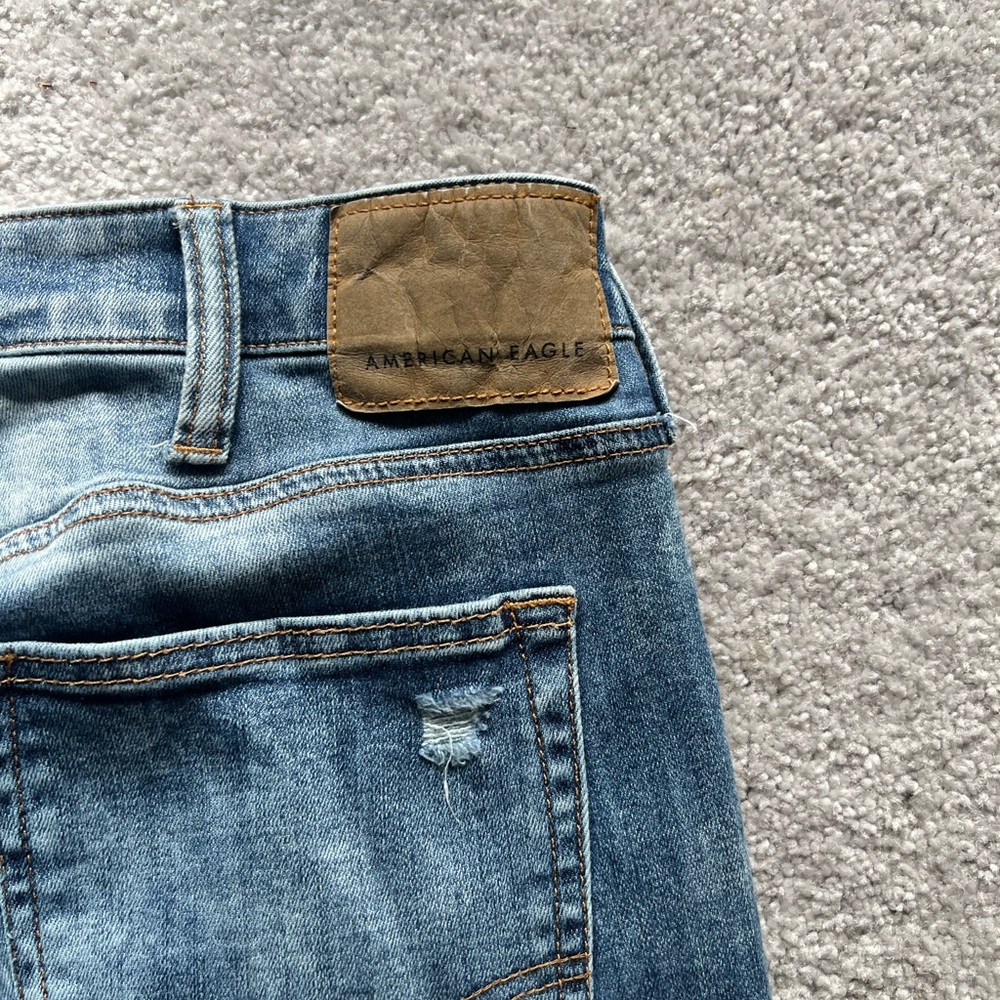 American Eagle ripped demin skinny fit